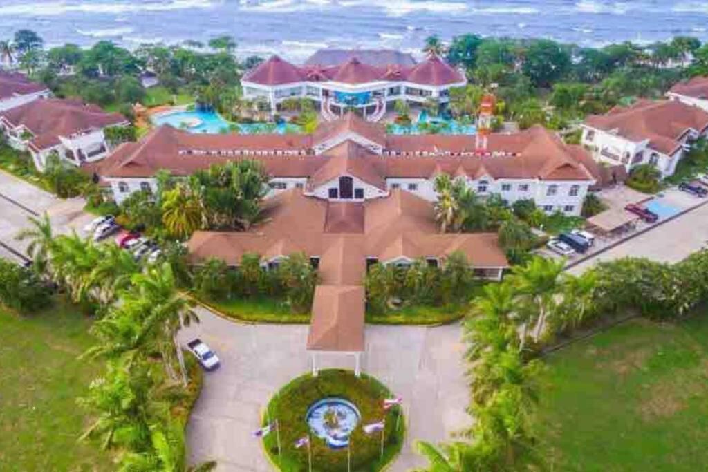 Villa De Ali In Palma Real La Ceiba Extérieur photo