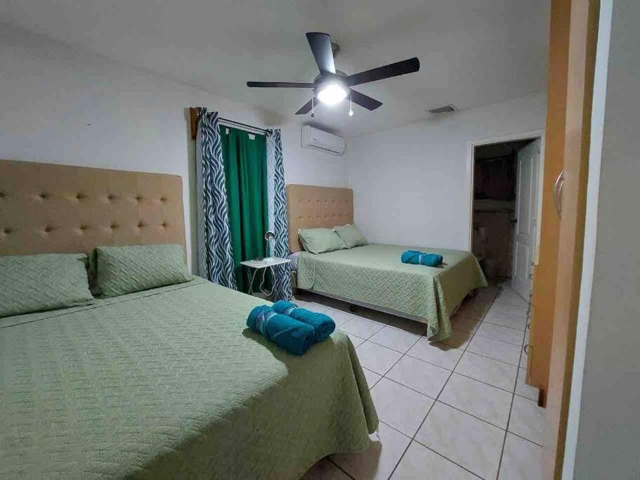 Villa De Ali In Palma Real La Ceiba Extérieur photo