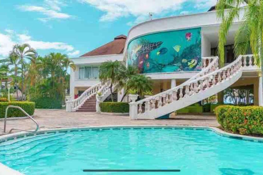 Villa De Ali In Palma Real La Ceiba Extérieur photo