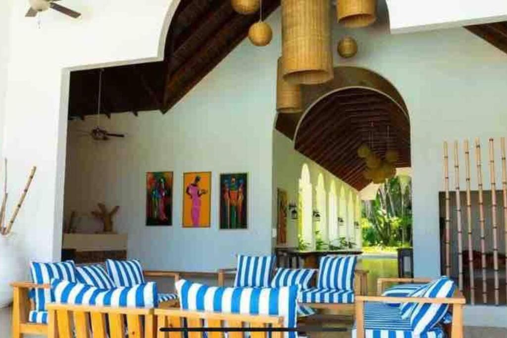 Villa De Ali In Palma Real La Ceiba Extérieur photo